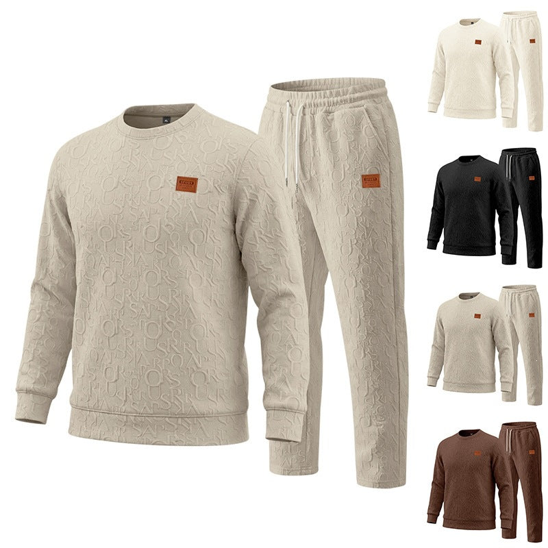 Set Sweatshirt und Hose mit Reliefbuchstaben und Rundhalsausschnitt