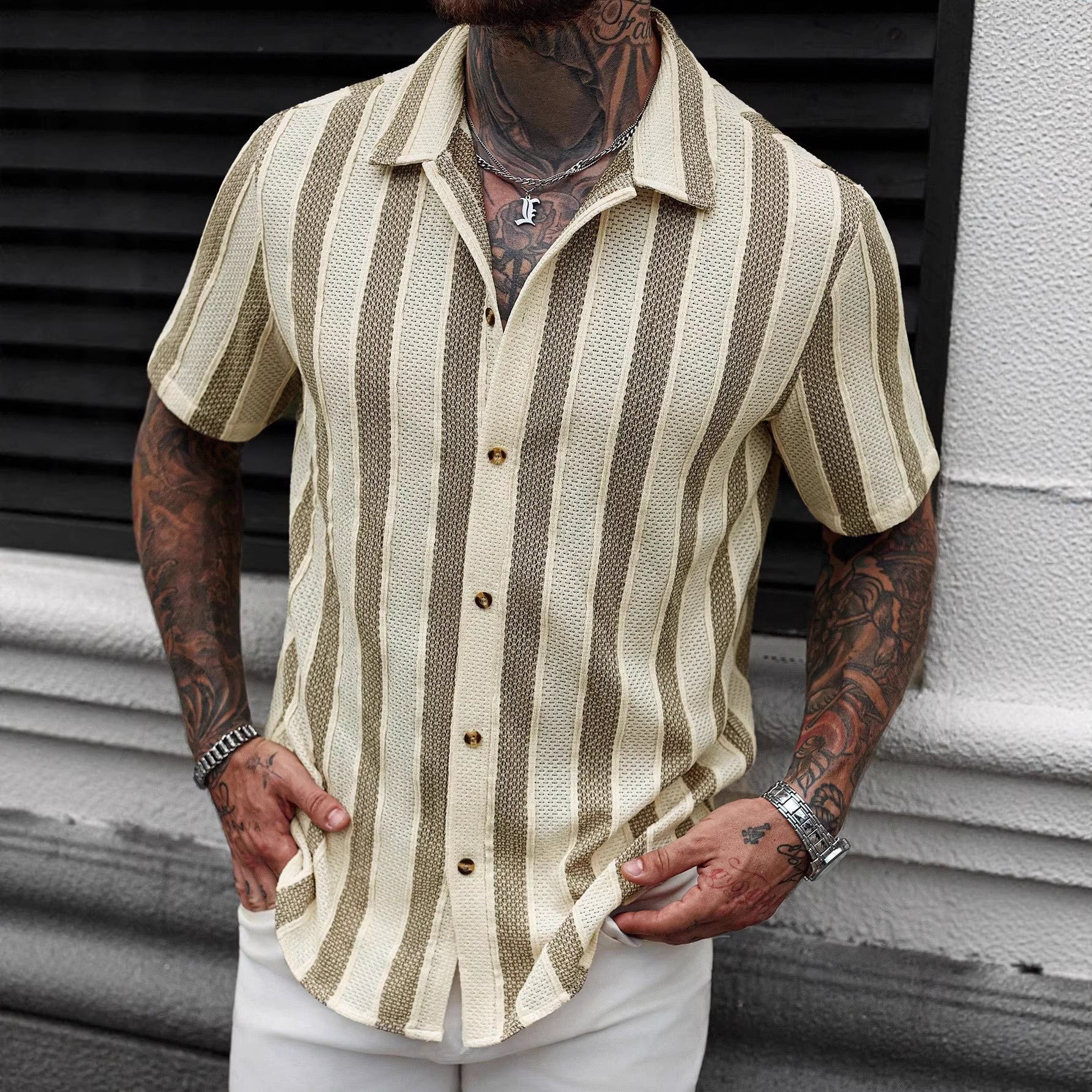 Herren-T-Shirt mit V-Ausschnitt im europäischen und amerikanischen Stil