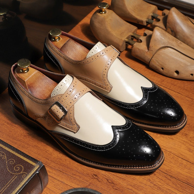 Formelle und legere Lederschuhe mit Brogue-Muster