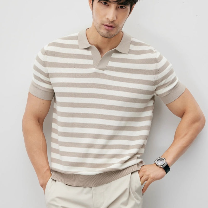Herren-Slim-Fit-Strick-T-Shirt mit V-Ausschnitt und Eisseiden-Revers